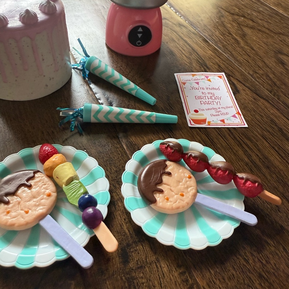 Foodie Fun with 18inch Dolls - Picture 10 of 13